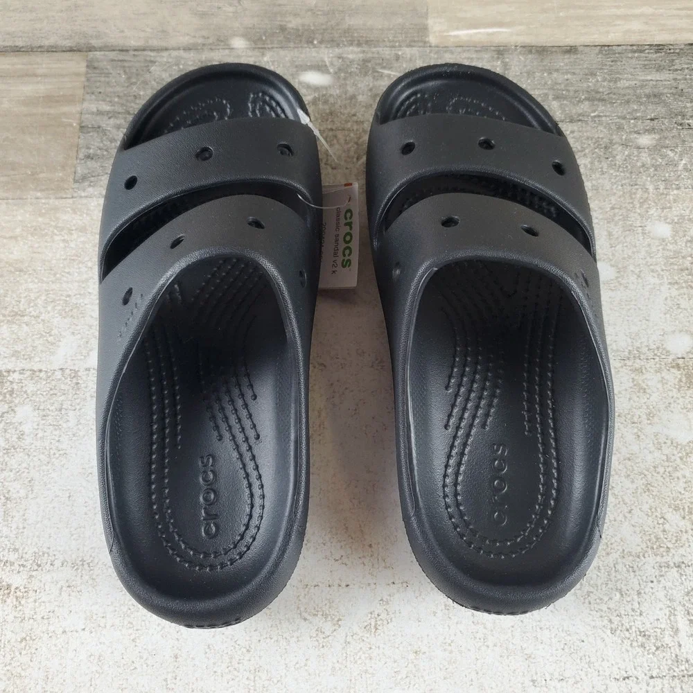 Crocs Classic V2 Little Kids Sandals Sz 3 J3 Black Rubber Comfort Slip On
